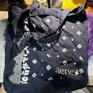 Aerie American Eagle Navy Floral Tote Bag